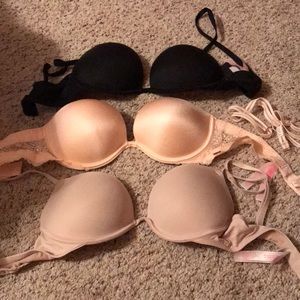 Victoria’s Secret bras